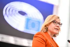 Vizsgálódik az Európai Bizottság az X meztelenítő mesterséges intelligenciája miatt