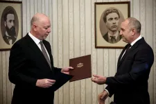 Bulgária: az elnök emberkedik