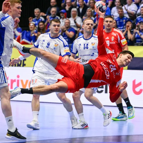 Egy végig feszült meccsen Izland legyűrte a magyar kéziseket az Eb-n Kép