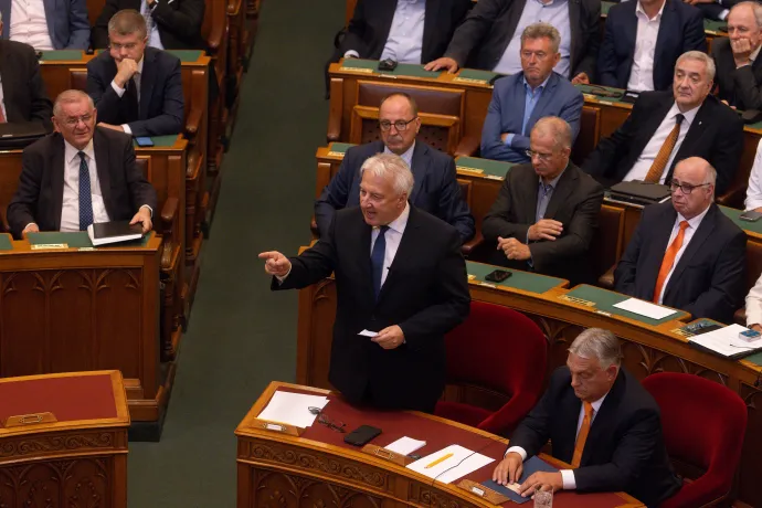 Semjén Zsolt a zsolti bácsizásra reagáló soron kívüli felszólalása az Országgyűlés plenáris ülésén 2025. szeptember 22-én – Fotó: Hevesi-Szabó Lujza / Telex