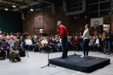 Németh Szilárdnak sok elnézhetetlen ügye volt Csepelen, úgyhogy köszönjük, viszlát, nyolc éve kellett volna menni