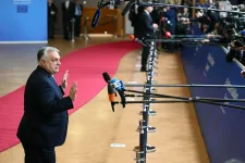 Orbán szerint nem uniós ügy, az EU mégis csúcstalálkozót tart Trump grönlandi fenyegetéséről