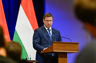 Bejelentették a kormányinfón, hogy majd jövő héten jelentik be a rezsistop részleteit