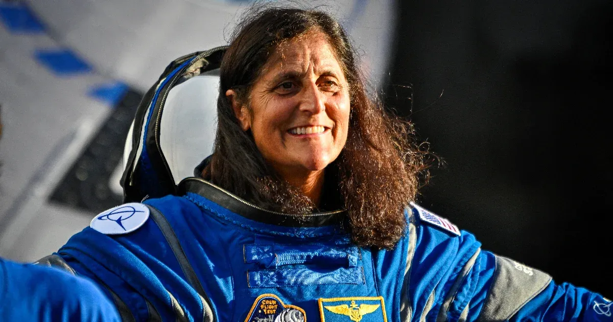 Visszavonul Suni Williams, aki néhány nap helyett kilenc hónapra fennragadt a Nemzetközi Űrállomáson