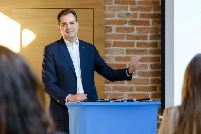 Visszakoznak Sepsiszentgyörgyön, és csökkentik a vitatott adókat