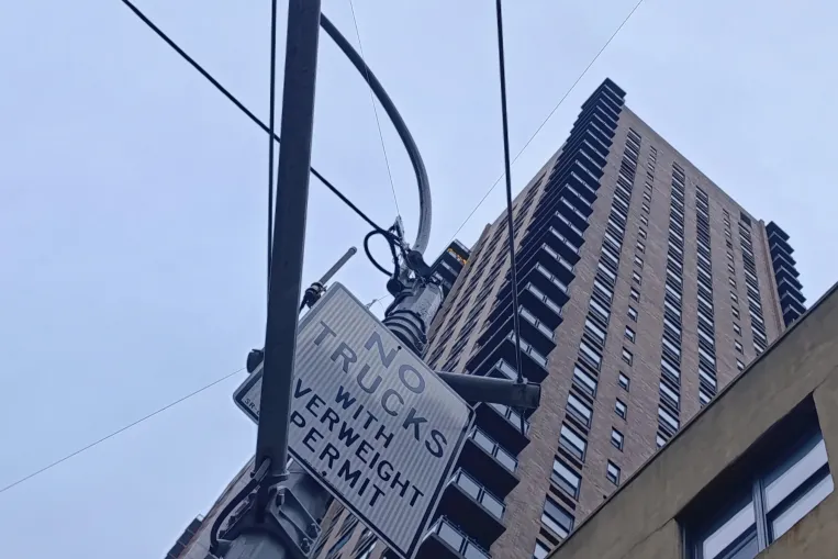 Az ortodox zsidók damillal tekerték körbe Manhattant, hogy ne kelljen betartaniuk a sabbát minden szabályát