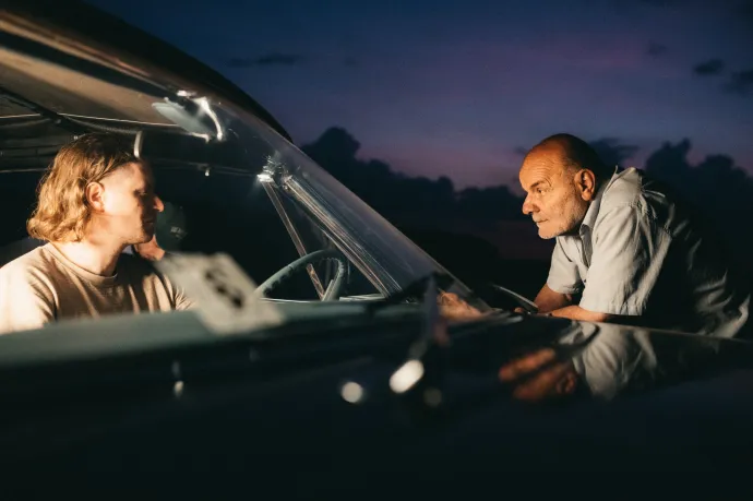 Patkós Márton és Kovács Lajos a forgatáson – Fotó: Csengery Máté