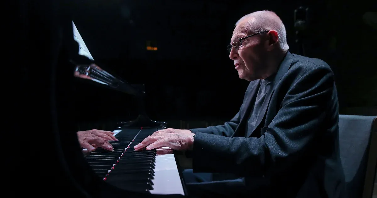 Ha Kurtág örömei és démonai között ismerősre találsz, már nem vagy egyedül, soha többé