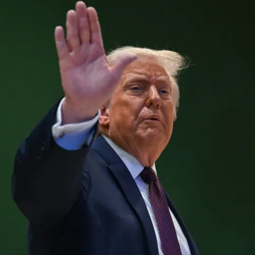 Trump most beperli a legnagyobb amerikai bankot is Kép