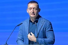 Közel négymilliárdot költött Rogán minisztériuma a Tisza Párt állítólagos adótervéről szóló nemzeti konzultációra