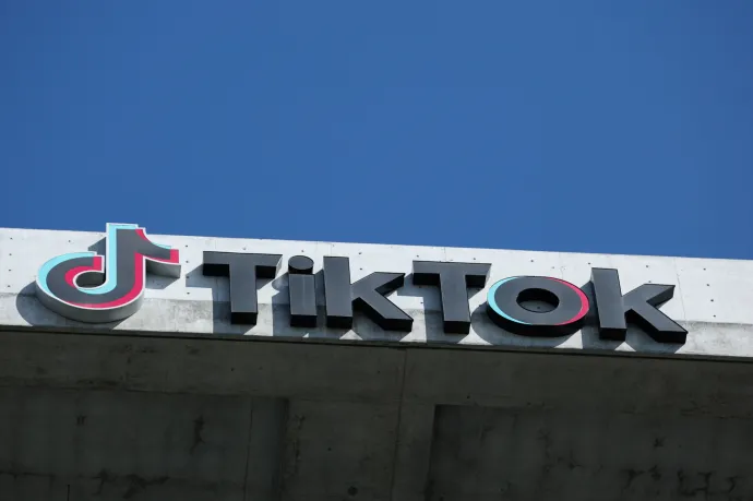 Megszületett a megállapodás, maradhat a TikTok az Egyesült Államokban