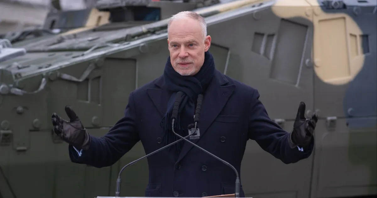 Megtiltották a tartalékos katonáknak, hogy szolgálat közben politizáljanak