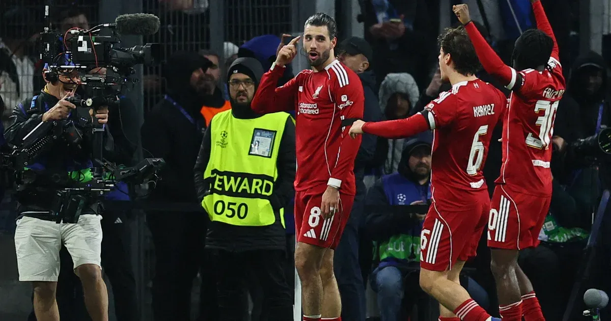 Ronaldinho, C. Ronaldo, és Messi nyomába lépett Szoboszlai a trükkös szabadrúgásgóljával