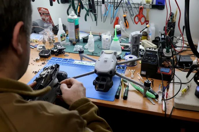 „Szörnyet teremtettünk” – Ukrajnában idén eljöhet a gyilkos robotok kora