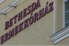 Súlyosan megégett egy ötéves gyerek egy disznóvágáson, bőrátültetésre is szüksége volt