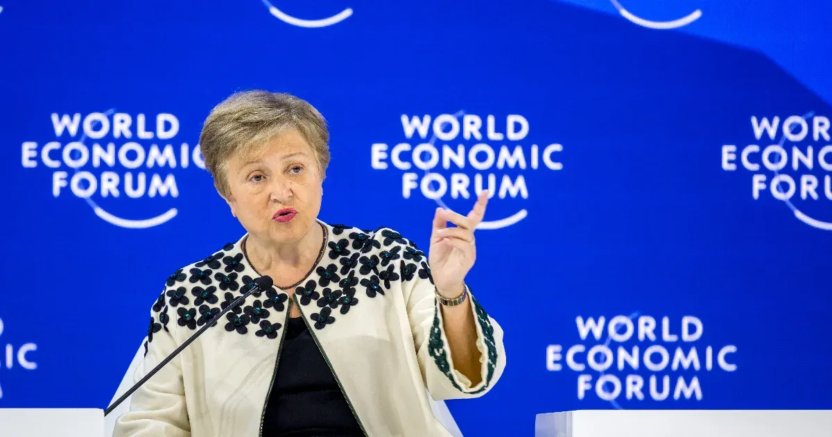 A pályakezdőket féltették leginkább a mesterséges intelligenciától Davosban