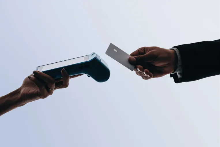 Tíz éve indult az online fizetés, most új külsőt kap a SimplePay (X)