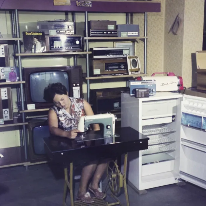 Háztartási gépek reklámja a Dolgozó Nőben – Fotó: Minerva Fotóarchívum