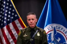 CNN: A határőrség vezetője és néhány ügynöke kivonul Minneapolisból