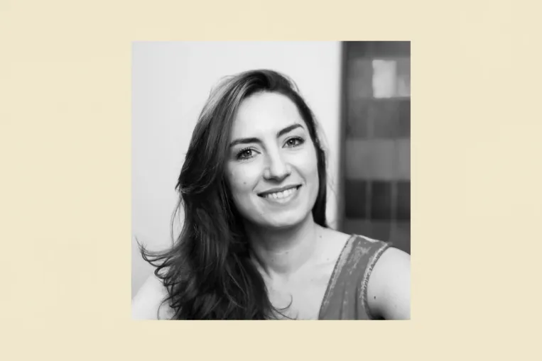 Rumena Buzsarovszka: Nem megyek én sehova (részlet)