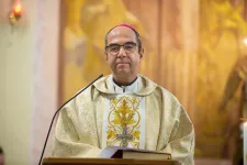 A püspöki kar új elnöke: A pap a szószékről nem politizálhat, de a család és a béke mellett kiállhat