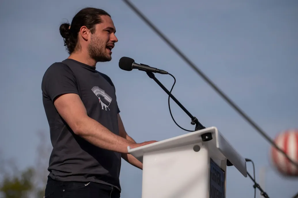 A Kutya Párt arra kéri a szavazóit, egyéniben ne az ő jelöltjeikre voksoljanak