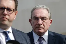 Brüsszel: az AUR EP-képviselője állt ki az RMDSZ-es Vincze és Winkler mellett, akik egy oldalon találták magukat a Tiszával