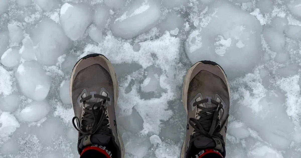 „Olyan volt, mint egy átlagos futás” – mondta a futó, aki átfutotta a befagyott Balatont