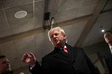 Trump az amerikai támogatások visszavonásával fenyegeti Irakot, ha újra Malikit választják miniszterelnöknek