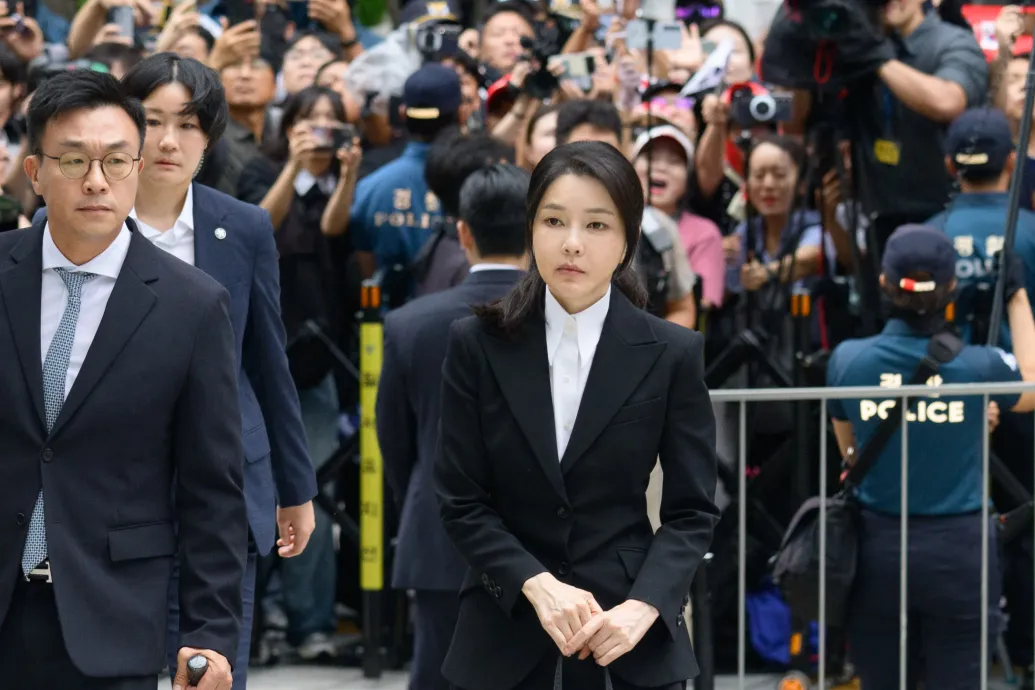 Chanel táska és gyémánt nyaklánc – vesztegetés miatt elítélték a volt dél-koreai first ladyt