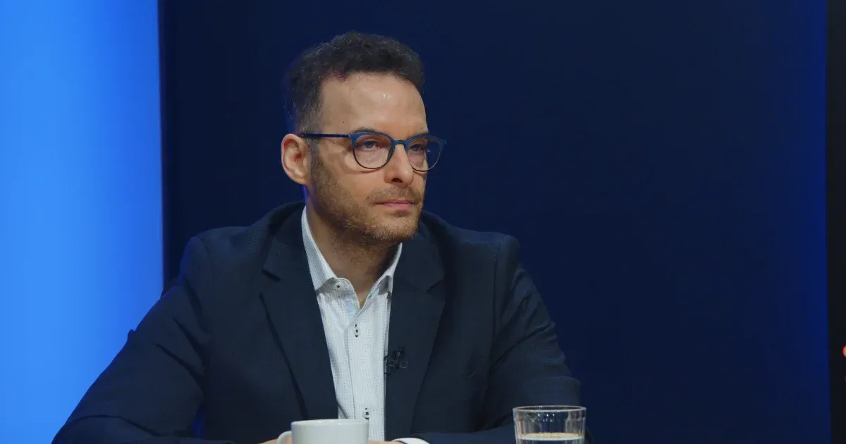 László Róbert: Csak az utolsó pillanatokban fog kiderülni, mire képes Putyin, hogy Orbán Viktort hatalomban tartsa