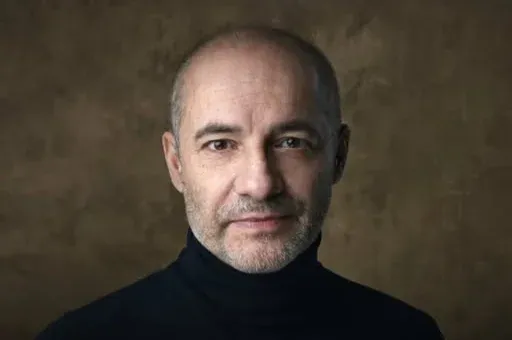 Rudolf Péter maradhat a Vígszínház élén