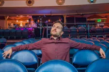 Egyszerűen csak vicces voltam, és húsz év alatt valahogy összejött a siker