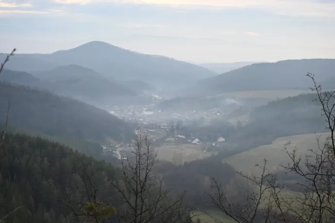 A Szilvás, Bárna és a Szér-kő – Fotó: Tenczer Gábor / Telex