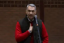 Magyar Péter azt ígéri, ezer kistelepülésre hangosbemondóval juttatják el Lázár János romákról szóló mondatait