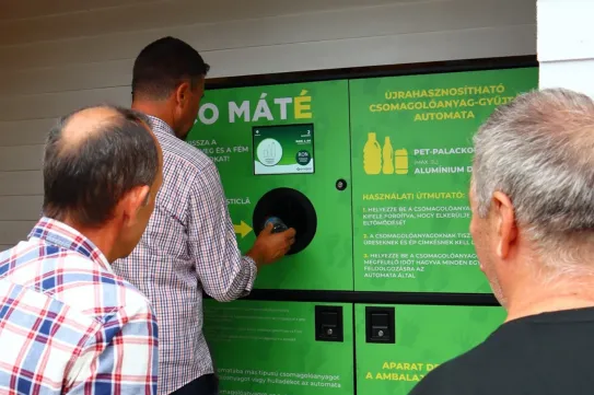 Világraszóló siker a romániai palackvisszaváltás, de nem a zöld öntudat, hanem a pénz miatt