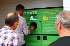 Világraszóló siker a romániai palackvisszaváltás, de nem a zöld öntudat, hanem a pénz miatt