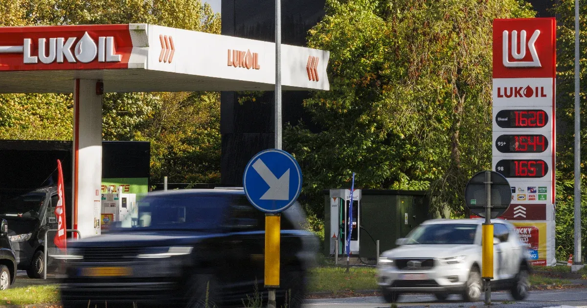 Amerikai vevőhöz kerülhet az orosz Lukoil külföldi érdekeltségeinek döntő része