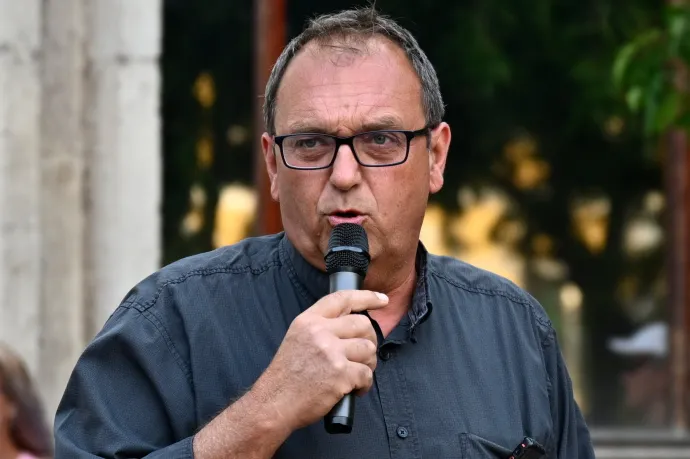 Házkutatás után bevitték Dunaújváros DK-s alpolgármesterét, Mezei Zsoltot