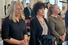 Elölről kezdik az eltűnt villanyszerelők gyilkossági perét, a feleség még csak özvegynek sem minősül a lezárásig