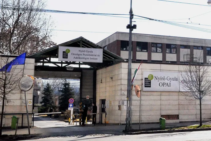 Annyi szakorvos ment el, hogy petícióban sürget osztálybezárásokat az ország legfontosabb pszichiátriai centrumának 40 orvosa