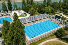 Eltüntetné Széchy Tamás nevét a margitszigeti sportuszodáról a szövetség