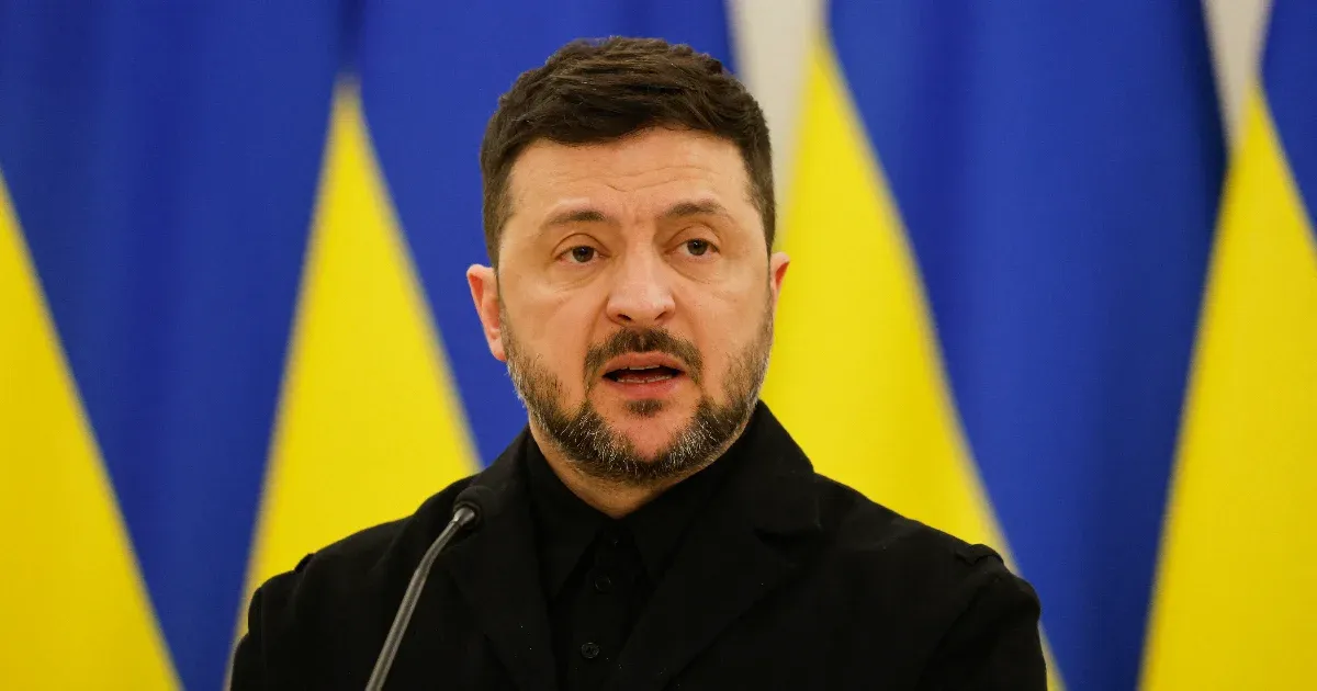 „Akár én is meghívhatom Kijevbe, jöjjön, ha mer” – visszautasította Zelenszkij a Kreml moszkvai meghívását