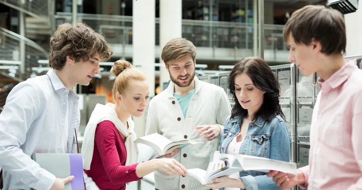 Arte: „Nagy reményeim voltak, de pár hét után rá kellett jönnöm, hogy az egyetem nem nekem való”