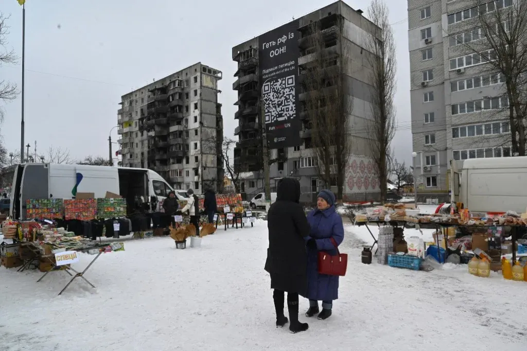 Annyira lehúzza az ukrán gazdaságot a háború, hogy minden ukrán ember évi 330 ezer forintnyi összeget veszít miatta