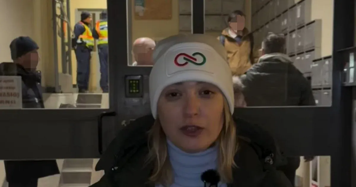 Magyar Péter: Baltával támadtak a Tisza önkénteseire egy debreceni lakótelepen