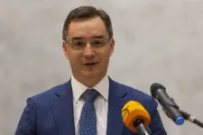 Elítélte a Tisza-önkénteseket ért baltás támadást Debrecen fideszes polgármestere