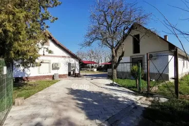 Vége az agglomerációs álomnak? Tanyasi romantika a slágertelepülések mögött, a Duna-parton