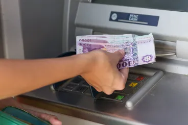 Hiába duplázódik holnaptól az ingyenes készpénzfelvétel, sokan mégis elbukhatják!