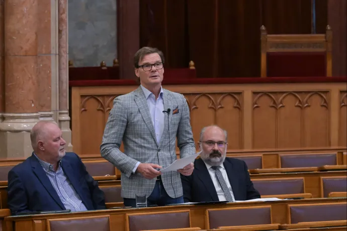 Jakab Péter beruházott egy új Suzukira, Bánki Erik megvette harmadik motorját